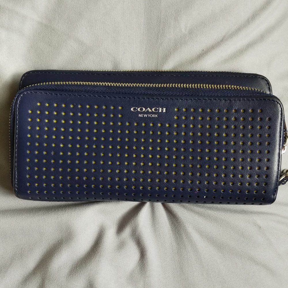 Navy Wallet/Wristlet